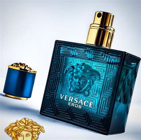 profumo versace uomo 100 ml prezzo|eau de parfum versace.